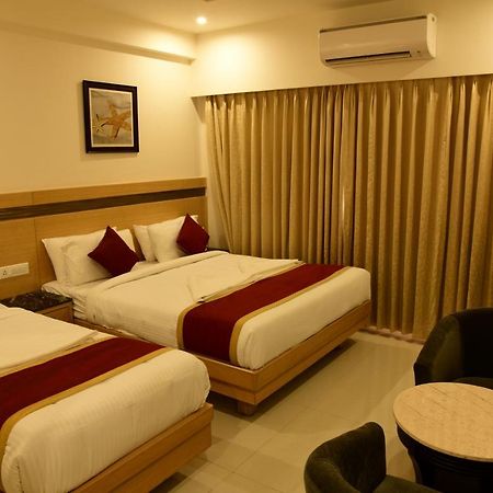 Hotel U.T.Elite Bengaluru Zewnętrze zdjęcie