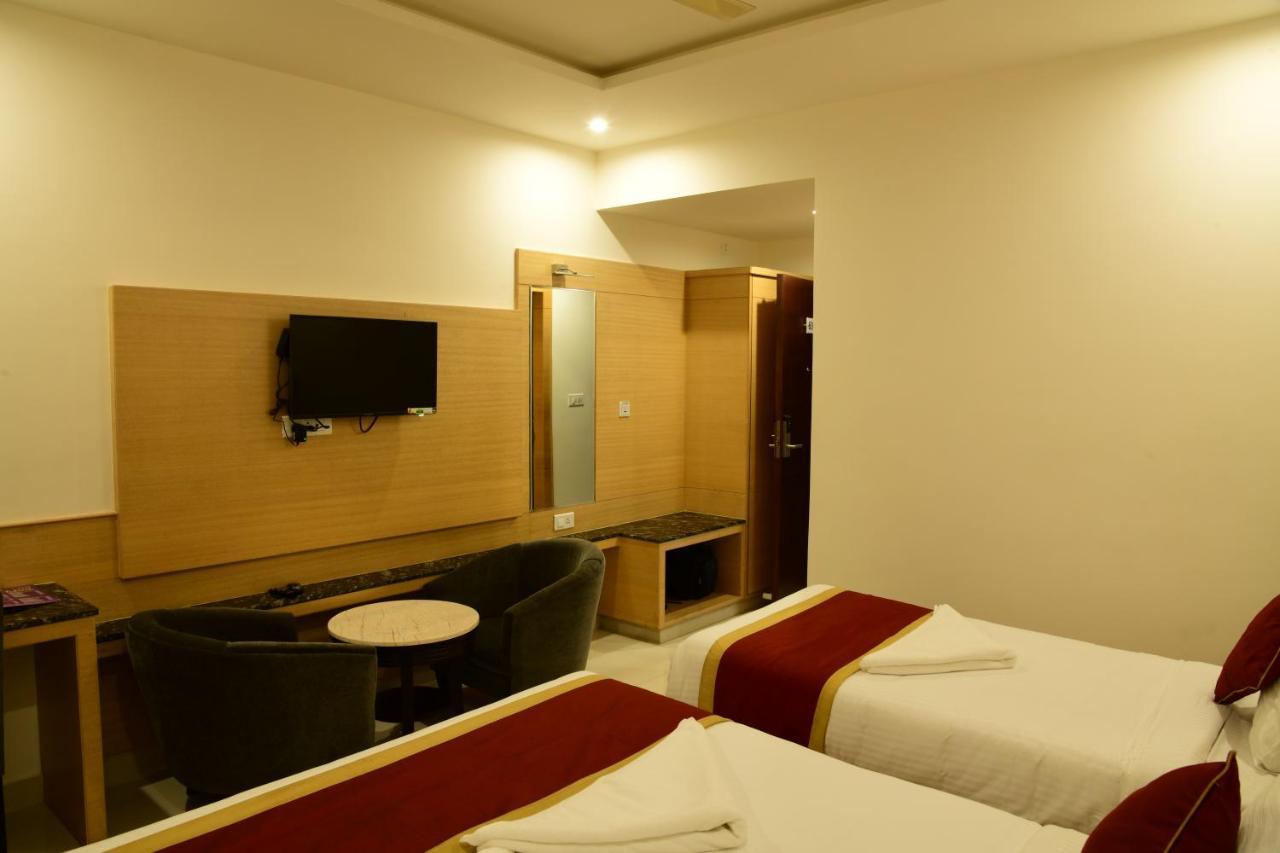 Hotel U.T.Elite Bengaluru Zewnętrze zdjęcie
