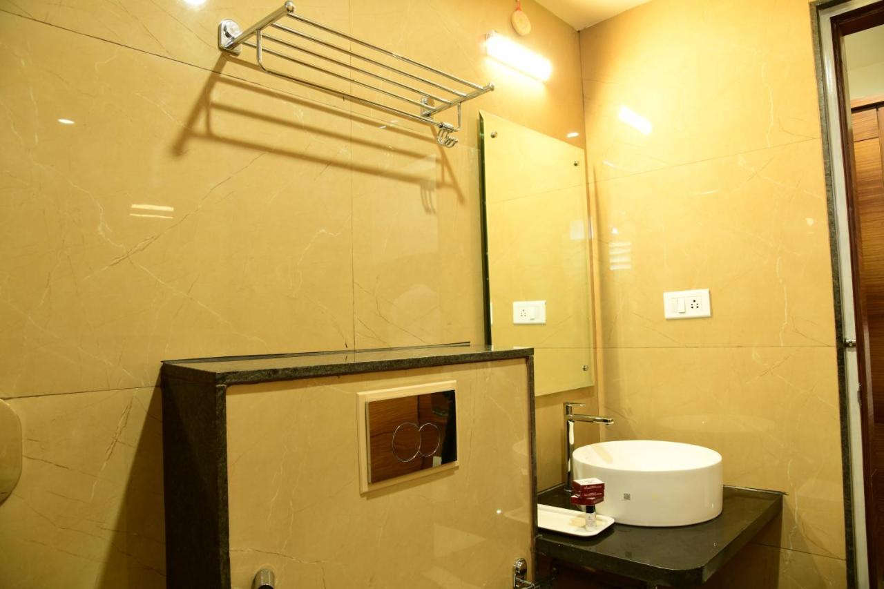 Hotel U.T.Elite Bengaluru Zewnętrze zdjęcie