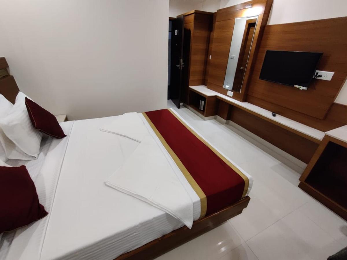 Hotel U.T.Elite Bengaluru Zewnętrze zdjęcie