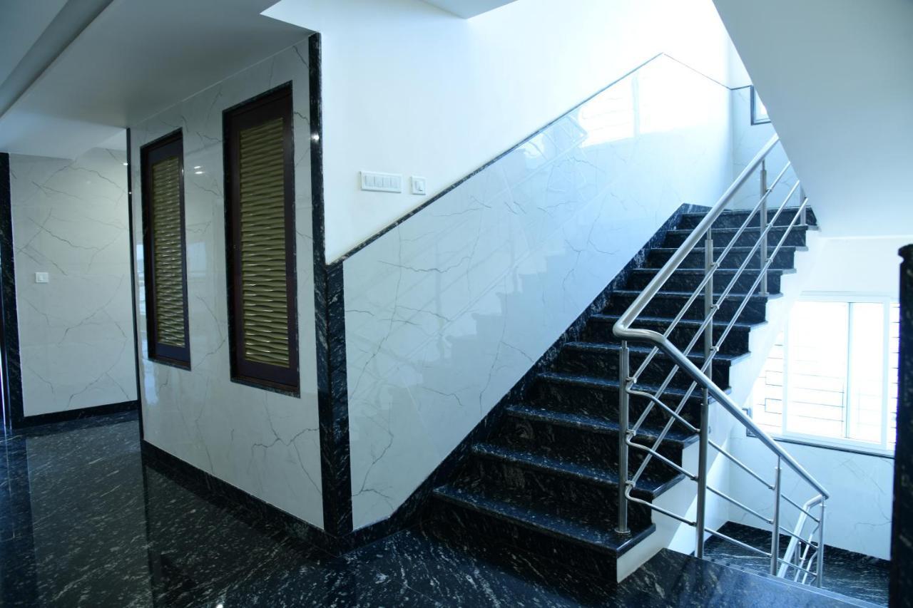 Hotel U.T.Elite Bengaluru Zewnętrze zdjęcie